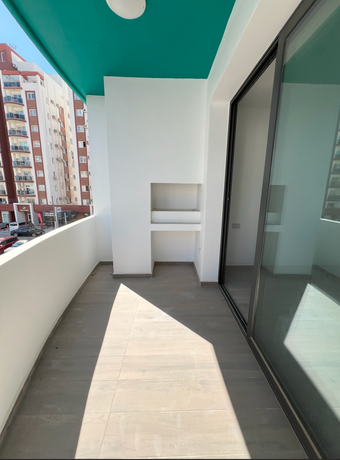 Deniz manzaralı satılık 2+1 geniş daire