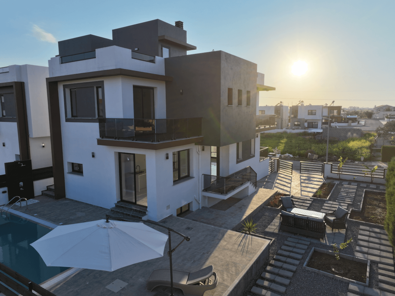 Ötüken’de Satılık Modern Villa – Eşsiz Taksit Seçenekleriyle!