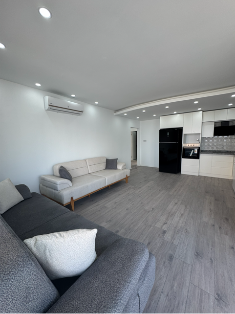 Deniz manzaralı satılık 2+1 geniş daire