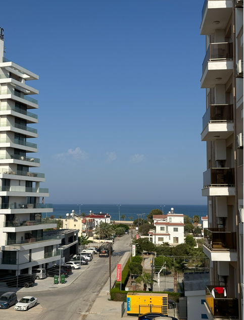 Deniz manzaralı satılık 2+1 geniş daire