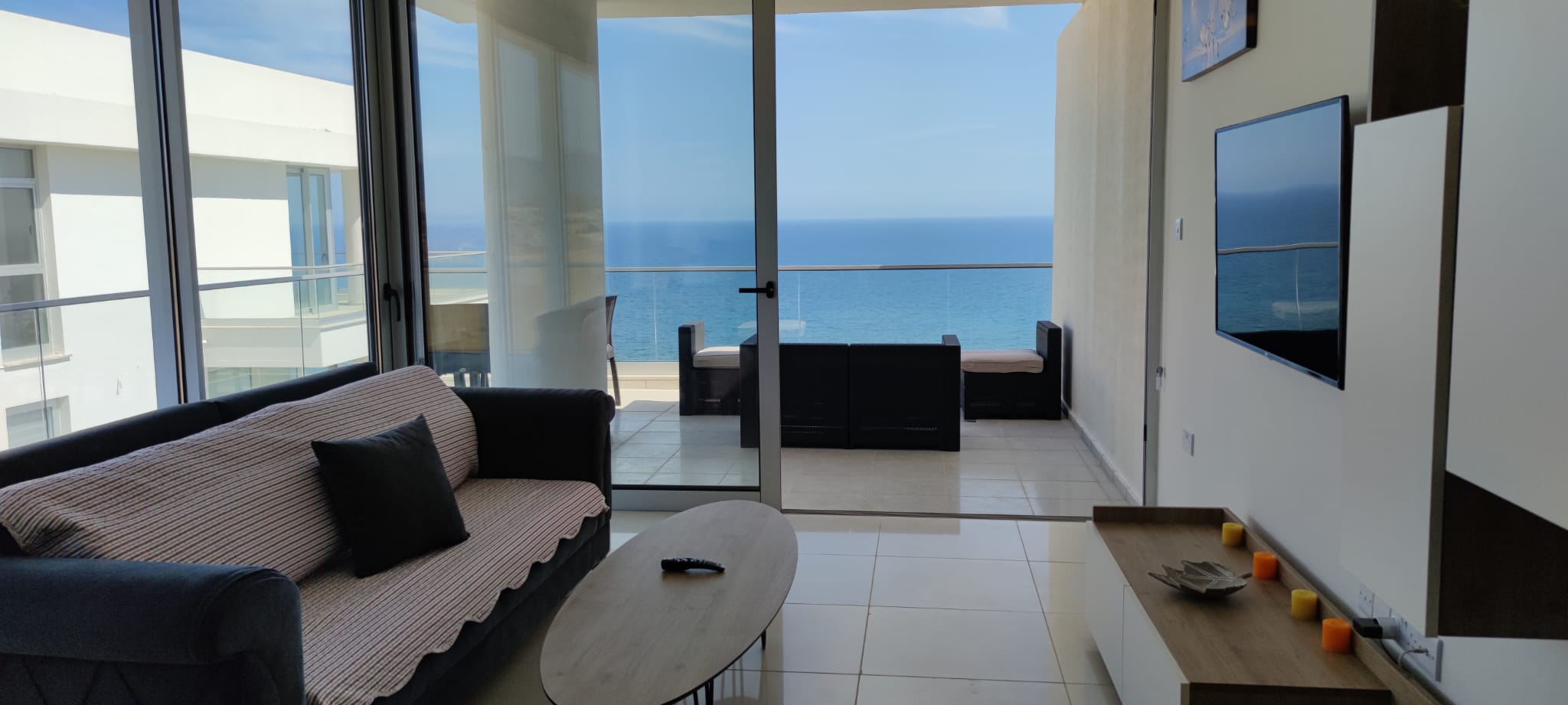 PENTHOUSE DENİZE YURUME MESAFESİNDE